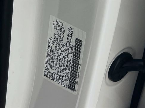 Certified 2025 Honda Pilot Touring image 24