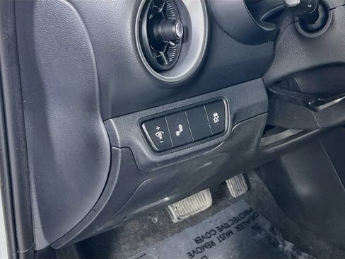 Used 2023 Kia Forte LXS w/ LXS Technology Package FWD image 10