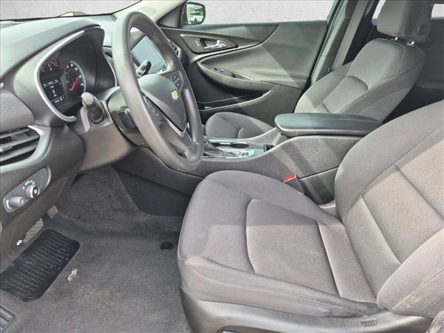 Used 2022 Chevrolet Malibu LT FWD image 15