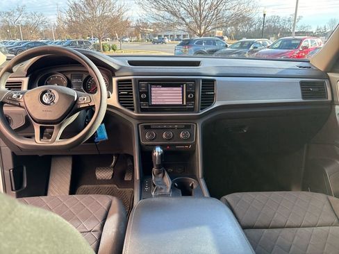 Used 2018 Volkswagen Atlas S image 13