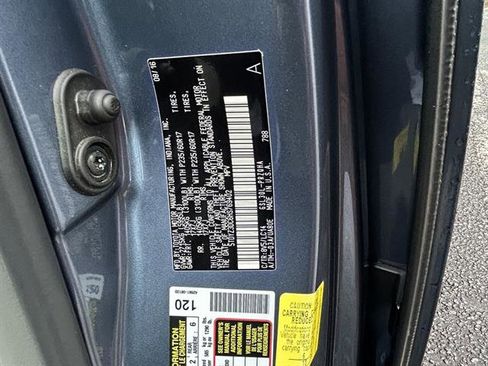 Used 2017 Toyota Sienna XLE image 29