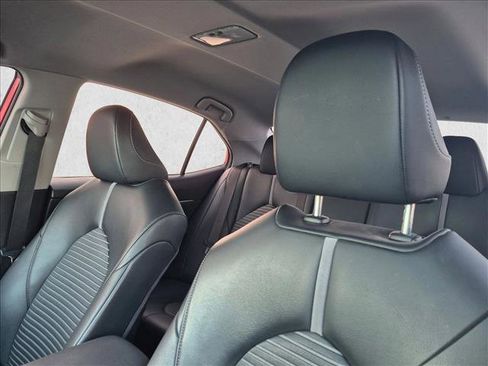 Used 2023 Toyota Camry SE FWD image 13
