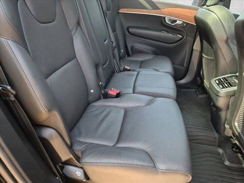Used 2024 Volvo XC90 B5 Plus w/ Protection Package Premier AWD/4WD image 23