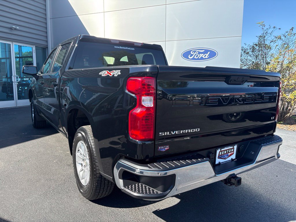 Used 2025 Chevrolet Silverado 1500 LT AWD/4WD image 7