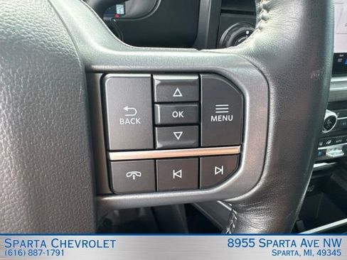 Used 2024 Ford F350 Lariat w/ Lariat Ultimate Package AWD/4WD image 27