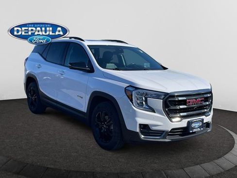 Used 2022 GMC Terrain AT4 w/ Infotainment Package II AWD/4WD image 9