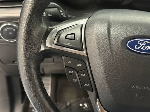 Used 2024 Ford Edge SEL AWD/4WD image 14