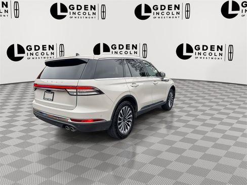 Certified 2023 Lincoln Aviator Reserve w/ Elements Package Plus image 8