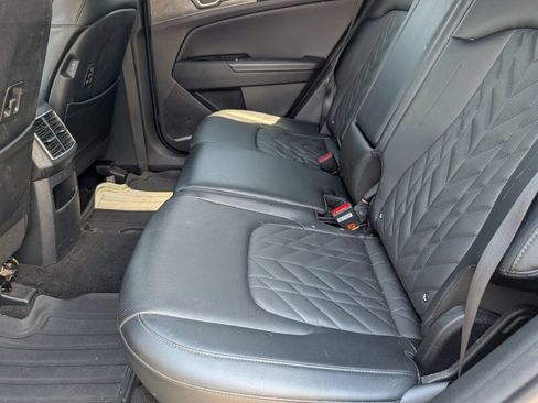Used 2023 Kia Sportage X-Line w/ X-Line Premium Package AWD/4WD image 8