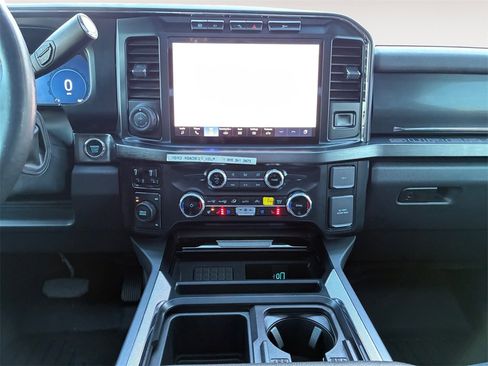 Used 2024 Ford F350 Lariat w/ Lariat Ultimate Package image 11