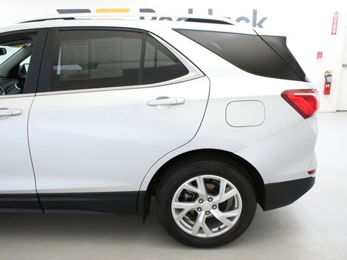 Used 2021 Chevrolet Equinox LT AWD/4WD image 5