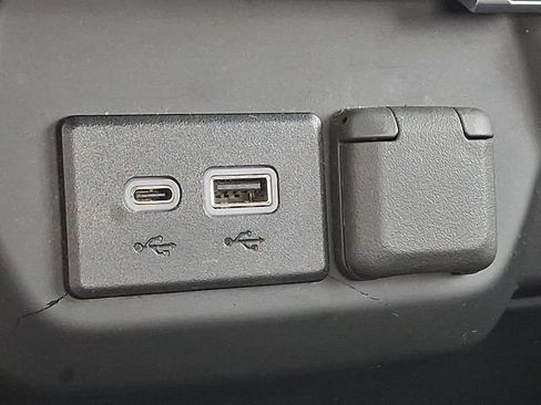 Used 2025 Chevrolet Silverado 1500 W/T RWD image 21