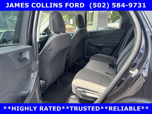 Used 2022 Ford Escape SE w/ Cold Weather Package AWD/4WD image 11
