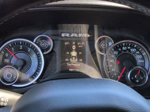 Used 2019 RAM 1500 Big Horn image 17