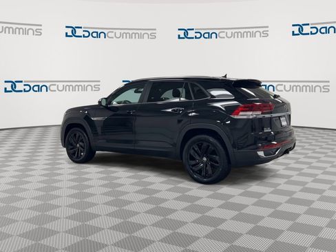 Used 2023 Volkswagen Atlas Cross Sport SE image 6