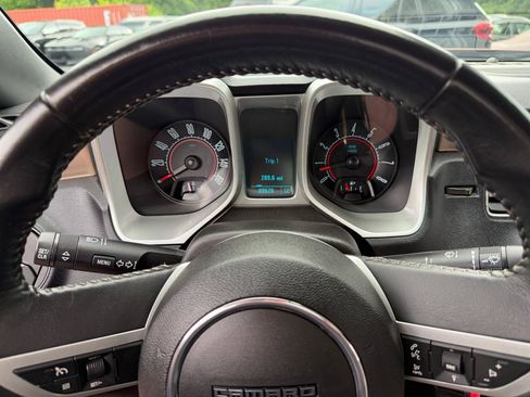 Used 2011 Chevrolet Camaro LT RWD image 30