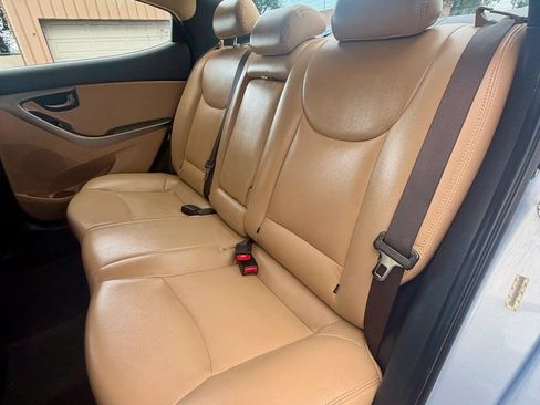 Used 2013 Hyundai Elantra GLS w/ Preferred Pkg FWD image 19