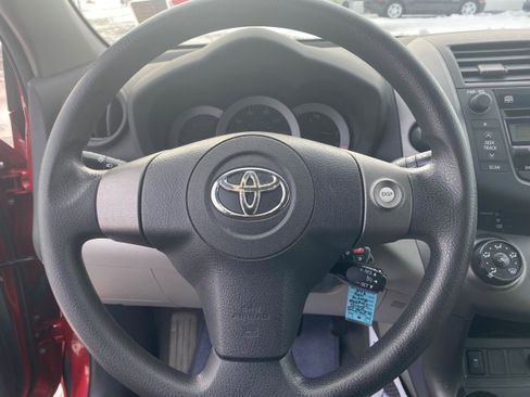 Used 2010 Toyota RAV4 4WD image 12