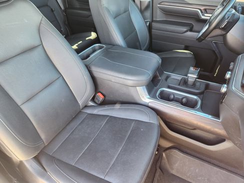 Used 2023 GMC Sierra 1500 SLT w/ SLT Premium Plus Package image 11