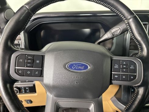 Used 2023 Ford F350 Lariat w/ Tow Technology Package image 10