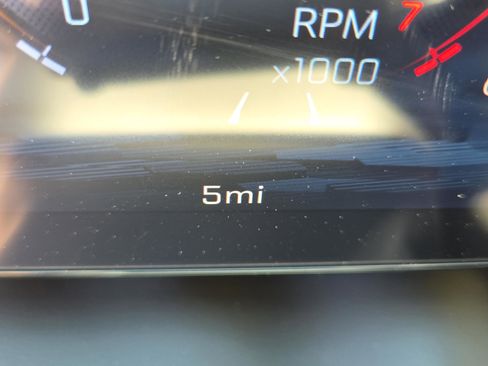 New 2026 Chevrolet Suburban Z71 w/ Z71 Off-Road Package image 31