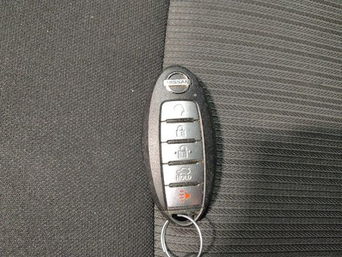 Used 2021 Nissan Sentra SV image 32