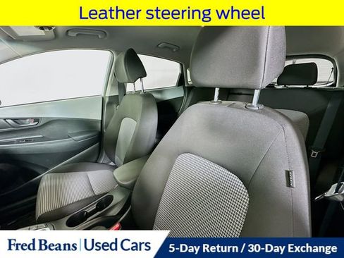 Used 2018 Hyundai Kona SEL image 24