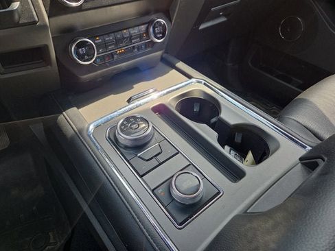 Used 2019 Ford Expedition XLT w/ Equipment Group 202A image 17