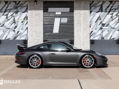 Used 2019 Porsche 911 GT3 image 19