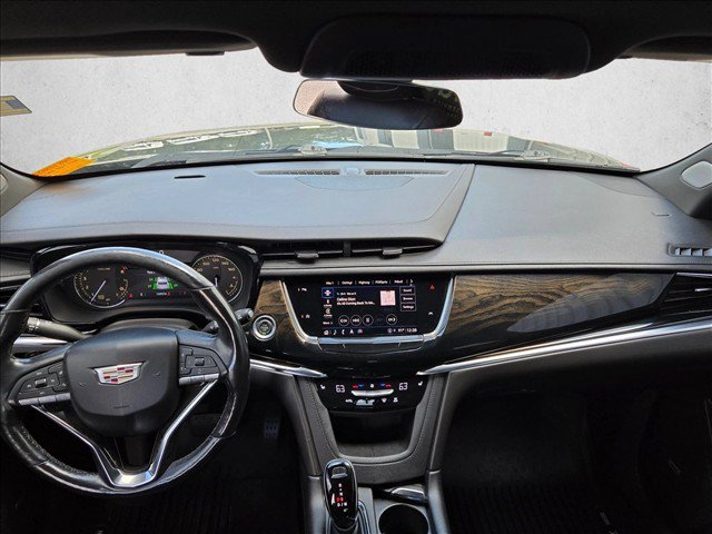 Used 2021 Cadillac XT6 Premium Luxury FWD image 16