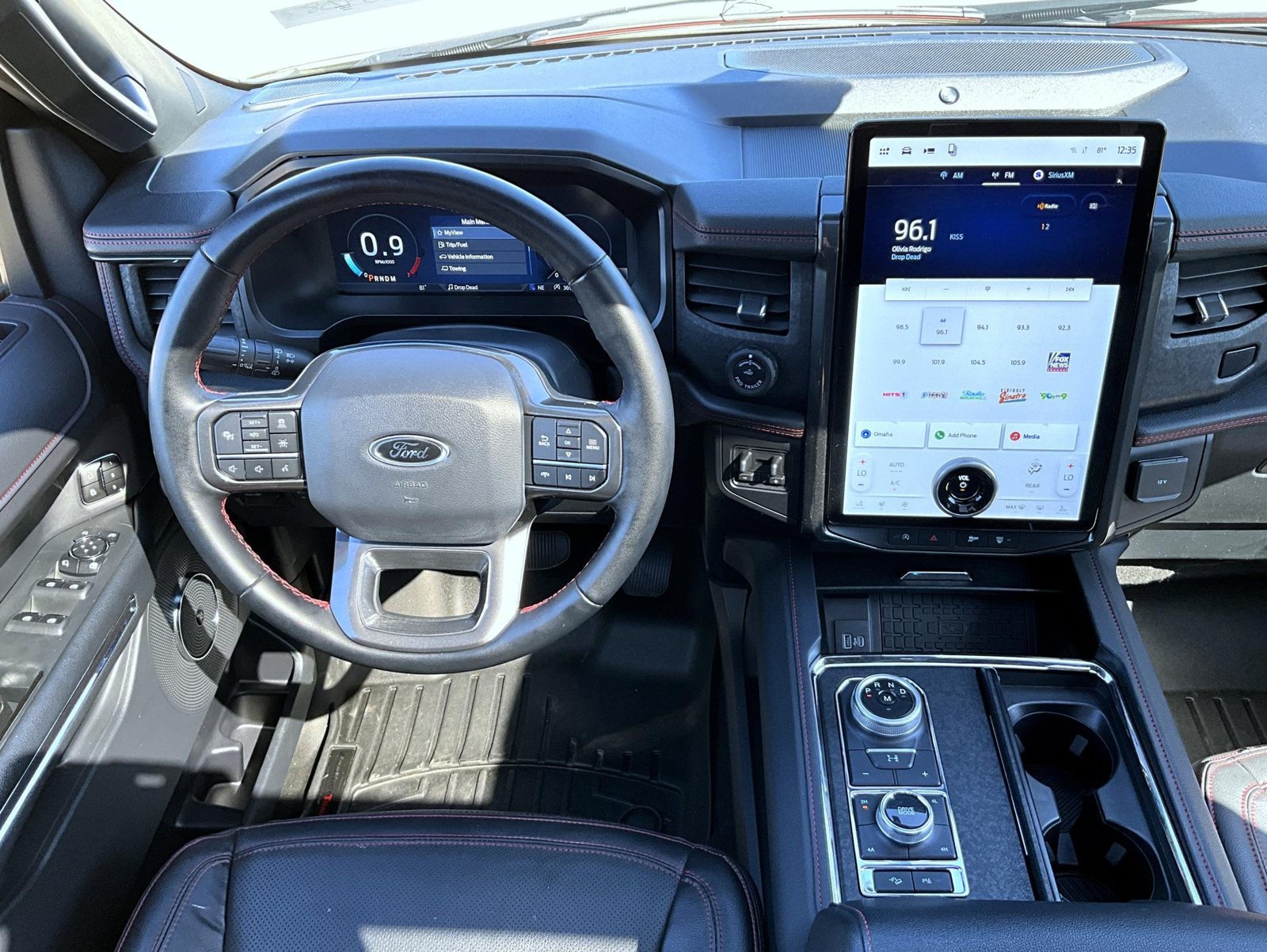 Used 2023 Ford Expedition Limited AWD/4WD image 13
