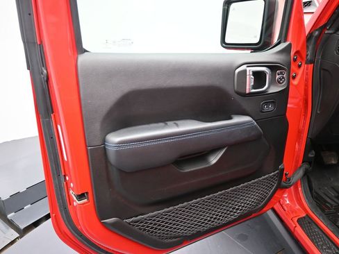 Used 2022 Jeep Wrangler Unlimited Rubicon 4xe w/ Steel Bumper Group image 16