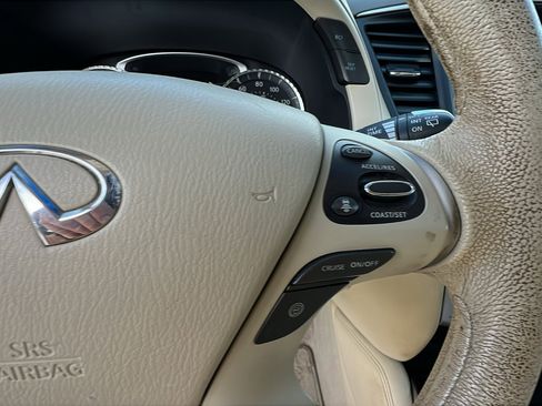 Used 2013 INFINITI JX35 FWD w/ Premium Pkg image 31