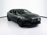 Used 2018 Ford Fusion SE w/ Equipment Group 201A image 3