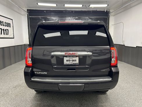 Used 2017 GMC Yukon Denali w/ Open Road Package image 4