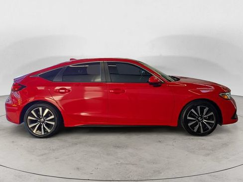 Used 2024 Honda Civic EX-L image 4