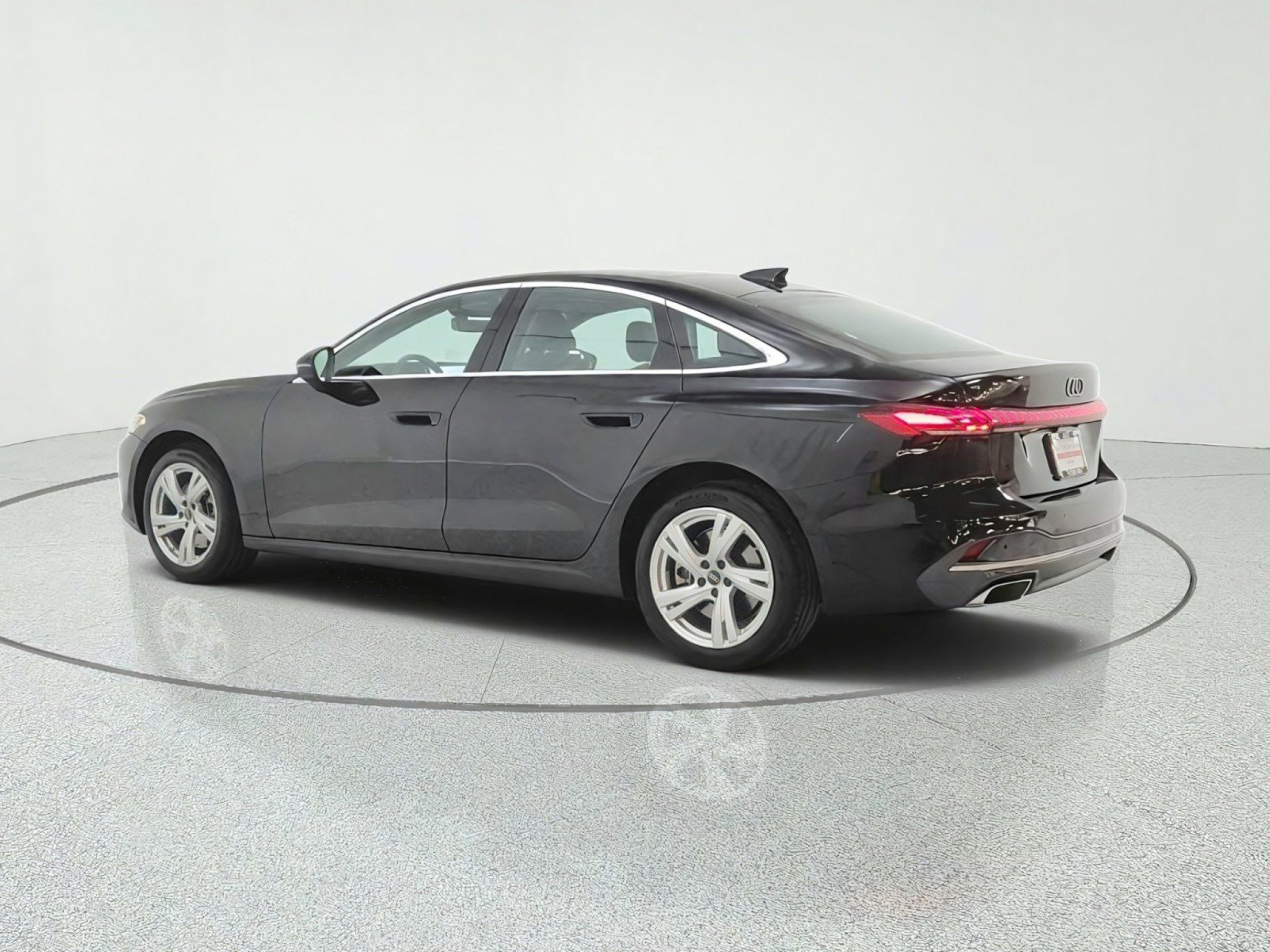 Used 2025 Audi A5 Premium Plus w/ Premium Plus AWD/4WD image 7