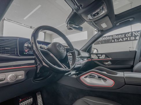 New 2025 Mercedes-Benz GLS 580 4MATIC image 6