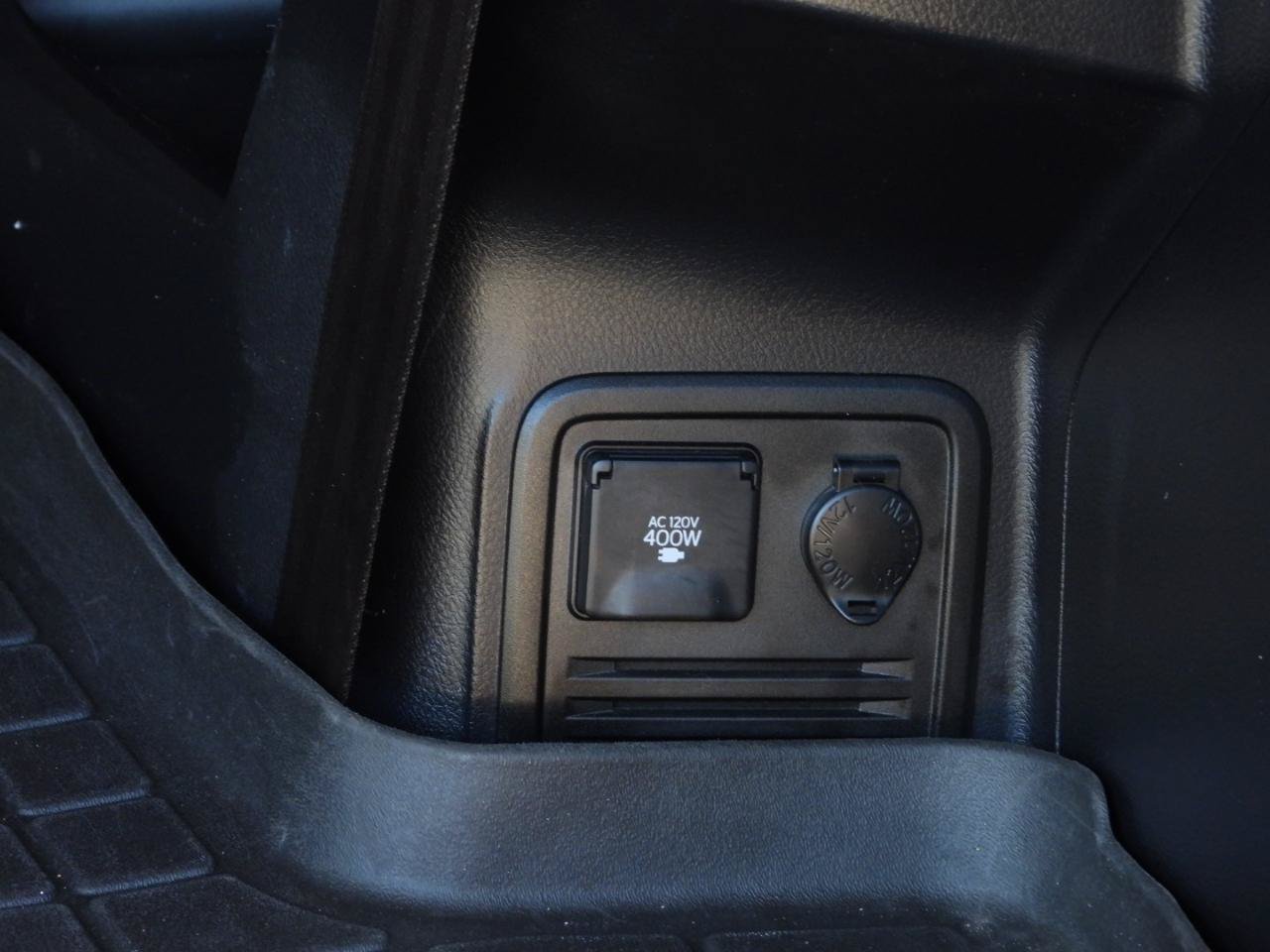 Used 2017 Toyota 4Runner SR5 Premium RWD image 51