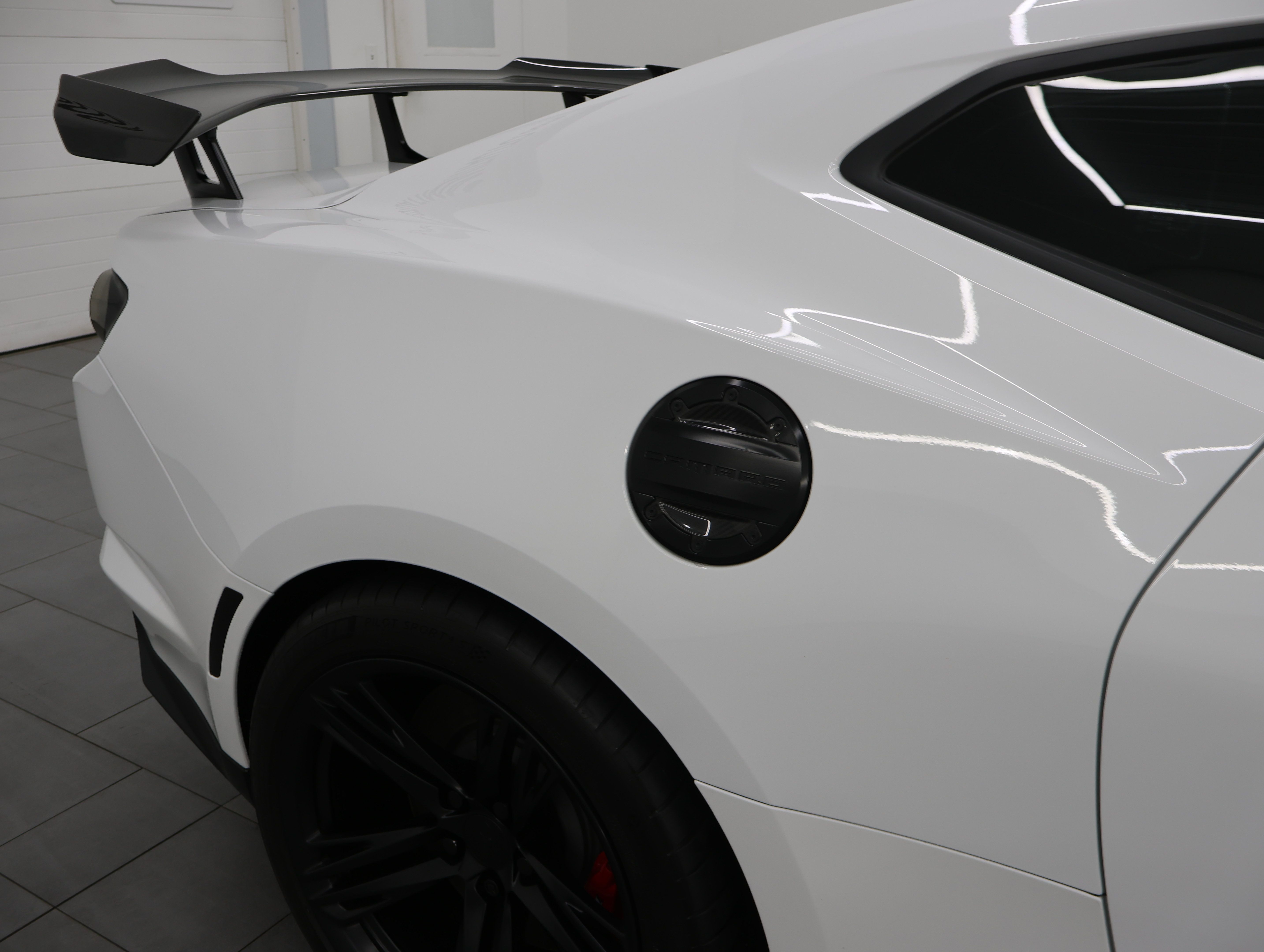 Used 2020 Chevrolet Camaro ZL1 RWD image 26