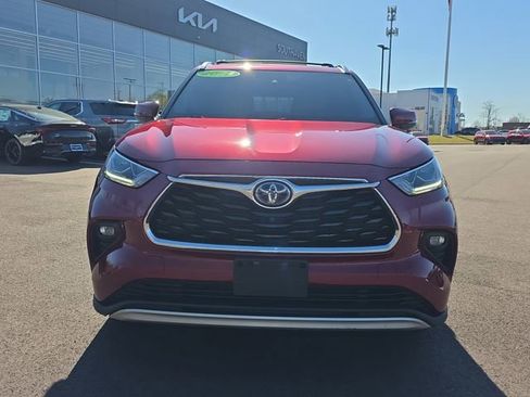 Used 2021 Toyota Highlander Platinum image 8