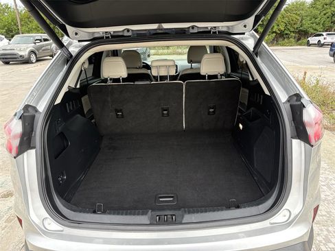 Used 2019 Ford Edge Titanium image 15