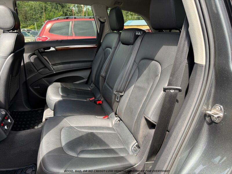 Used 2015 Audi Q7 3.0T Premium Plus w/ Premium Plus Package AWD/4WD image 16