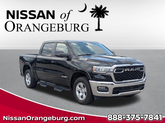 Used 2025 RAM 1500 Big Horn AWD/4WD image 1