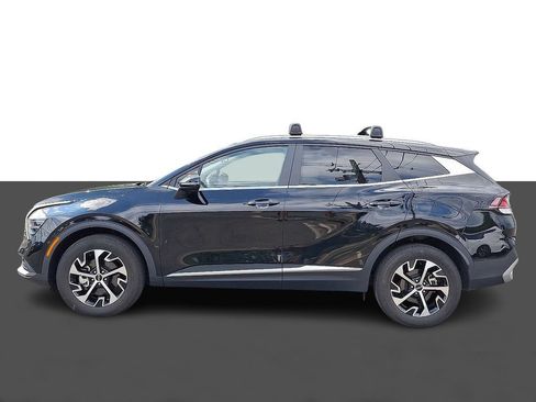 Used 2024 Kia Sportage EX AWD/4WD image 4