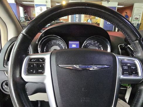 Used 2012 Chrysler Town & Country Touring w/ Entertainment Group #1 image 22