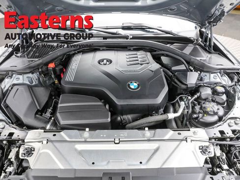 Used 2023 BMW 330i Sedan w/ M Sport Package RWD image 7