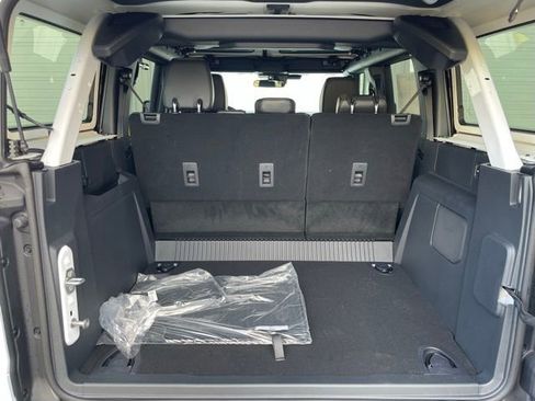 New 2026 Ford Bronco Badlands image 25