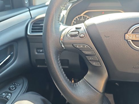 Used 2024 Nissan Murano SV FWD image 18