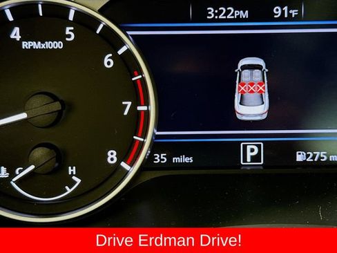 Used 2025 Nissan Sentra SR w/ Midnight Edition FWD image 32